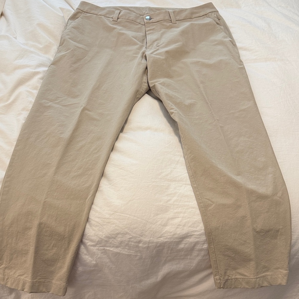 Lululemon Athletica Men's Khaki Chinos
